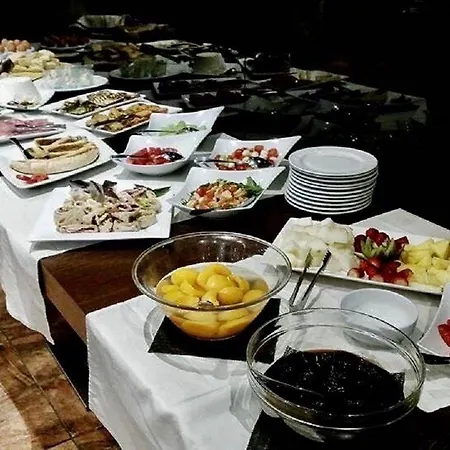 Principe Di Piemonte Otel 3*