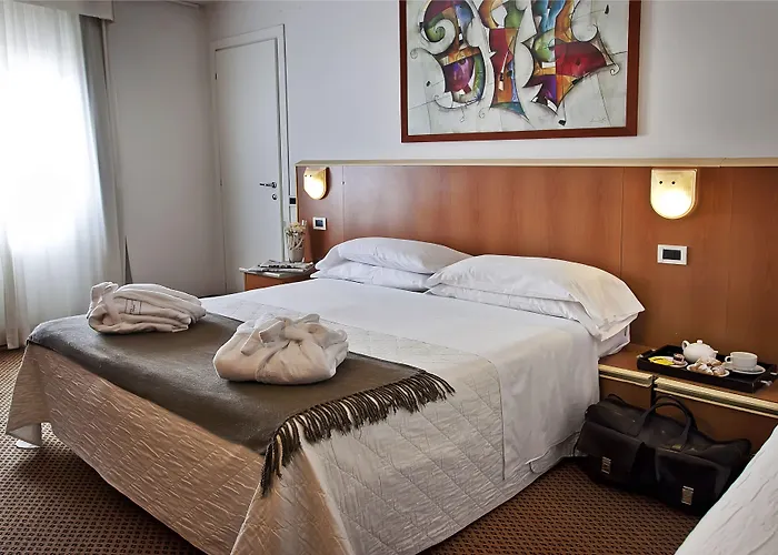 Principe Di Piemonte Otel Rimini