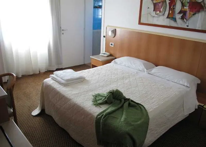 Hotel Principe Di Piemonte 3*